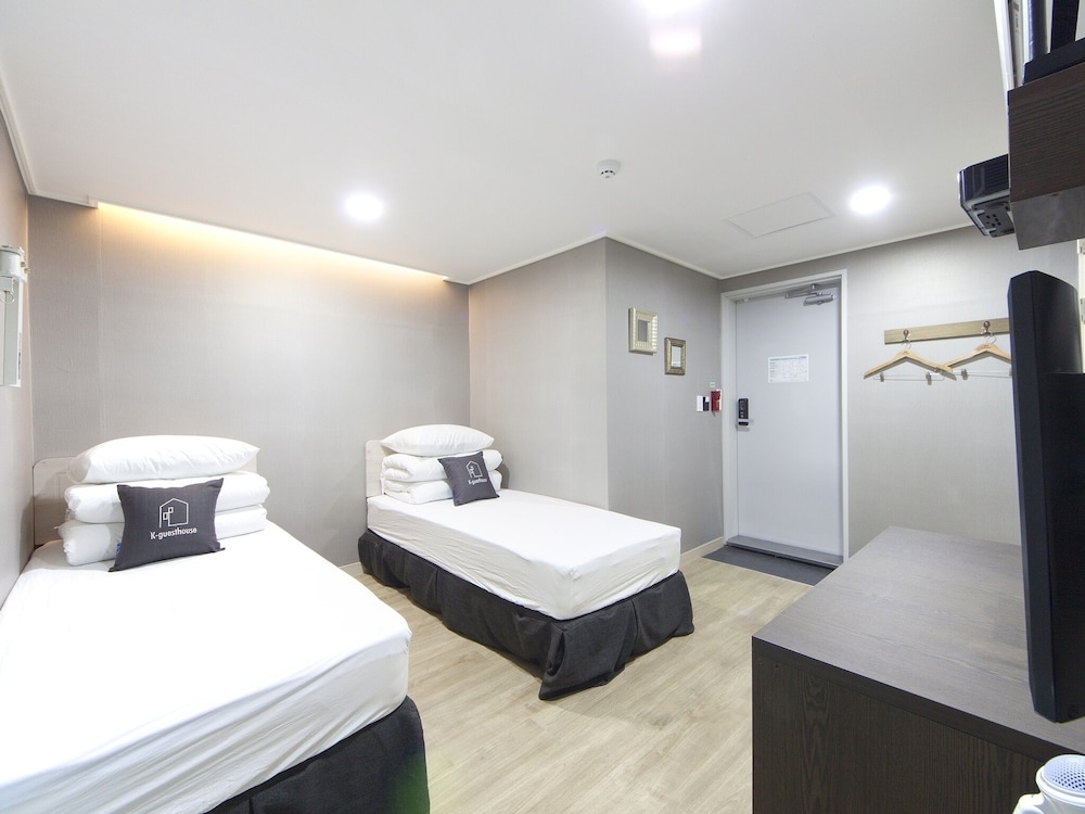 K-Grand Hostel Gangnam 1 30/70
