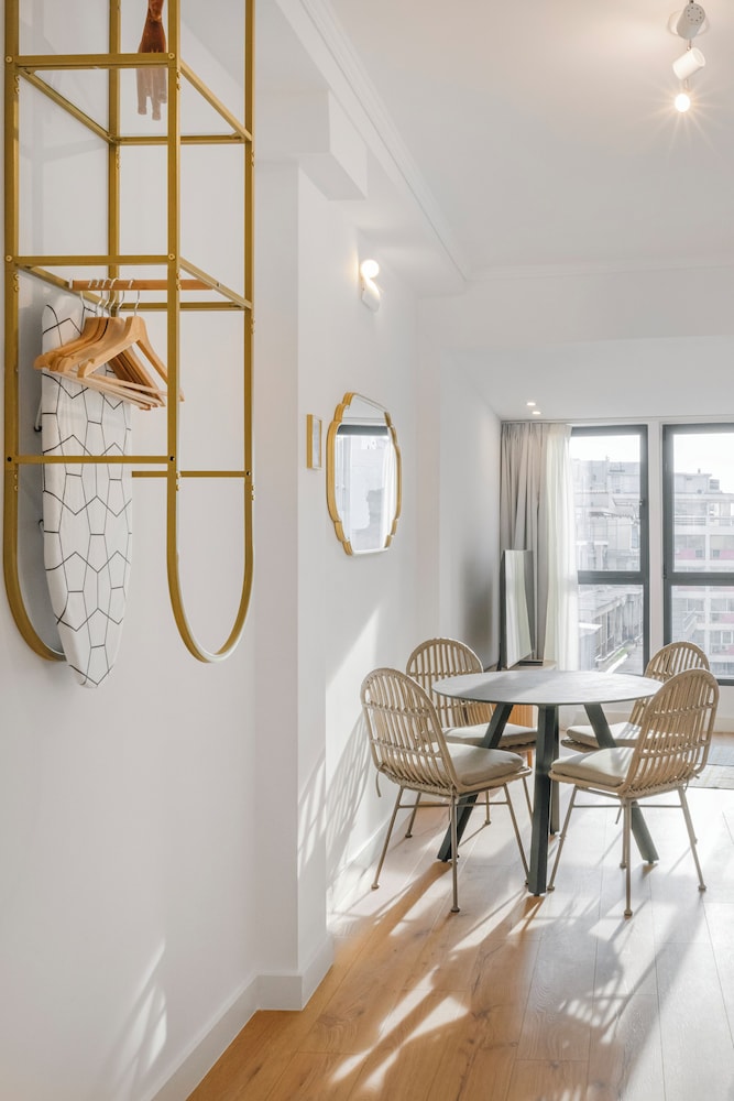 Ototo Luxury Living 36/50