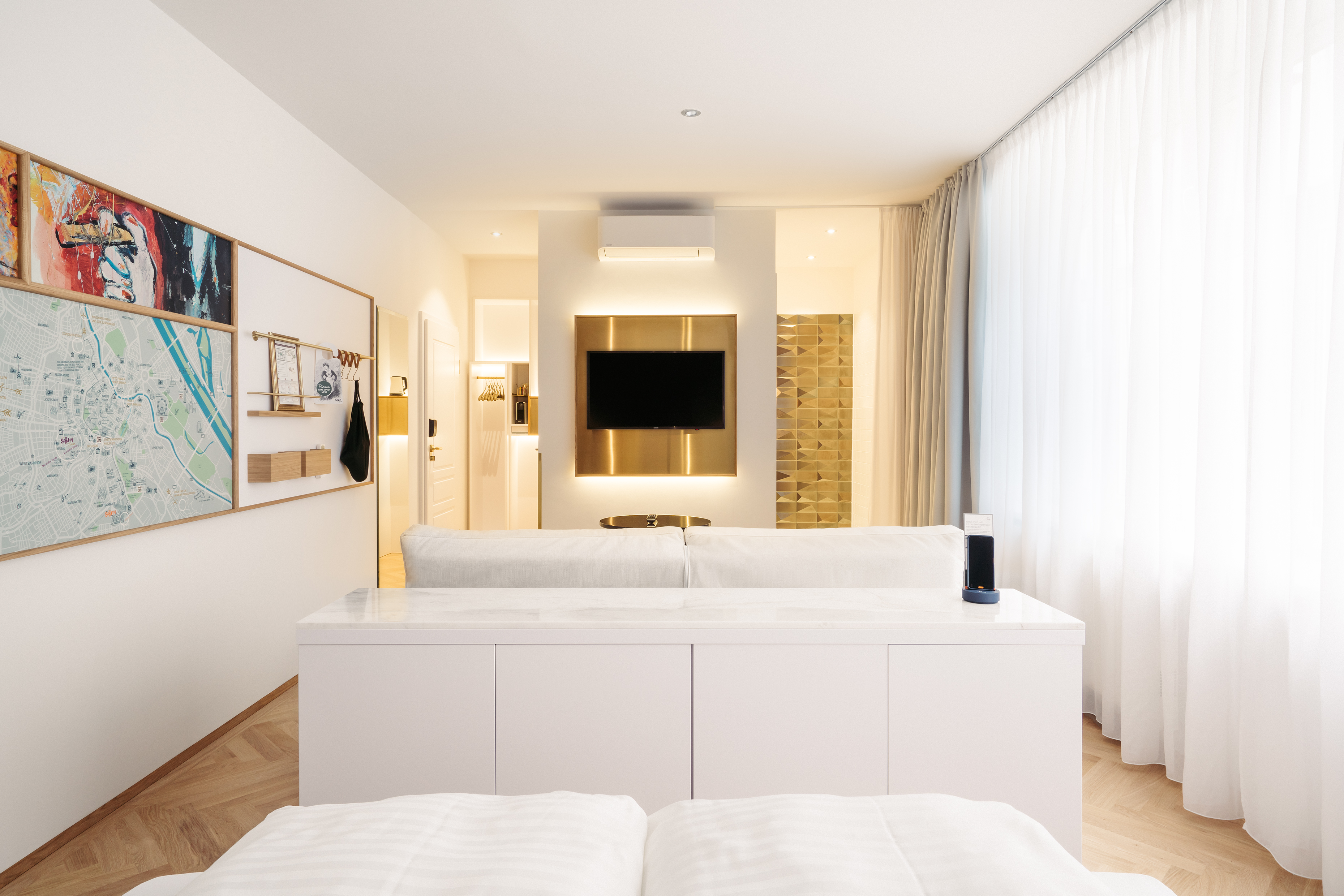 Atelier, Smart