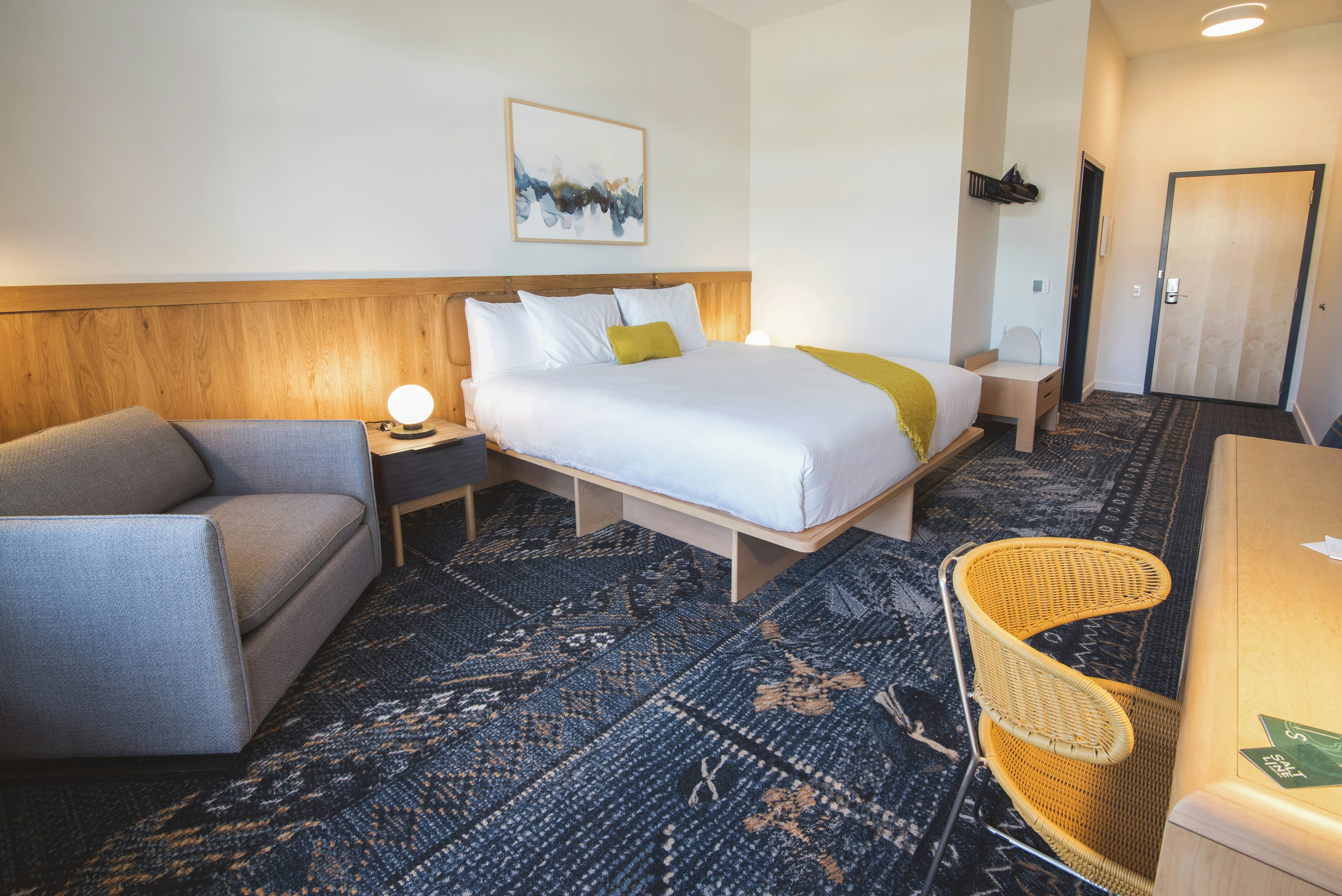 SaltLine Hotel 24/50