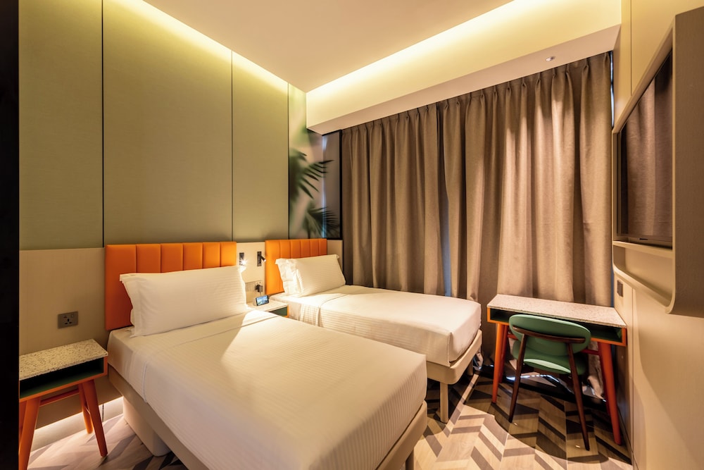 Hotel Waterloo Singapore - Handwritten Collection 12/53
