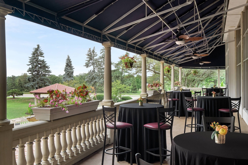 The Drake Hotel Oak Brook 41/52