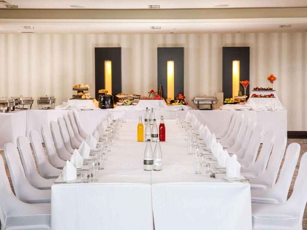The Luxury Central Cardiff Signature Hotel By Belvilla 41/48