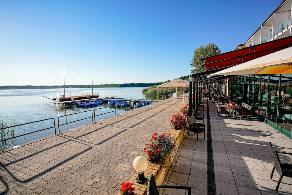 TOP CountryLine Seehotel Berlin-Rangsdorf 5/52