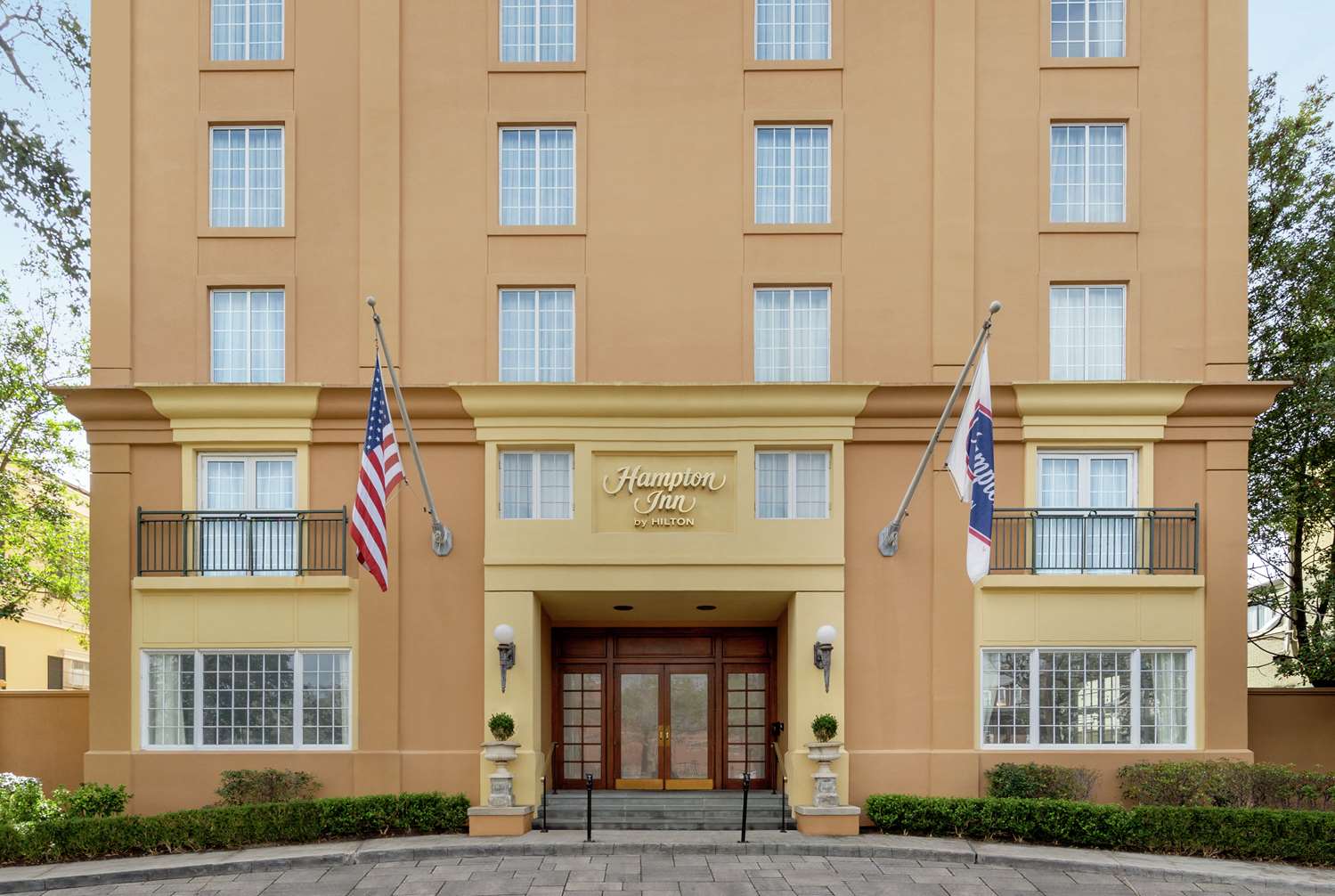 Hampton Inn New Orleans St Charles Ave Garden District La 2/63