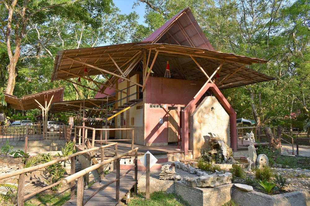 Kin Balam Cabanas 11/68
