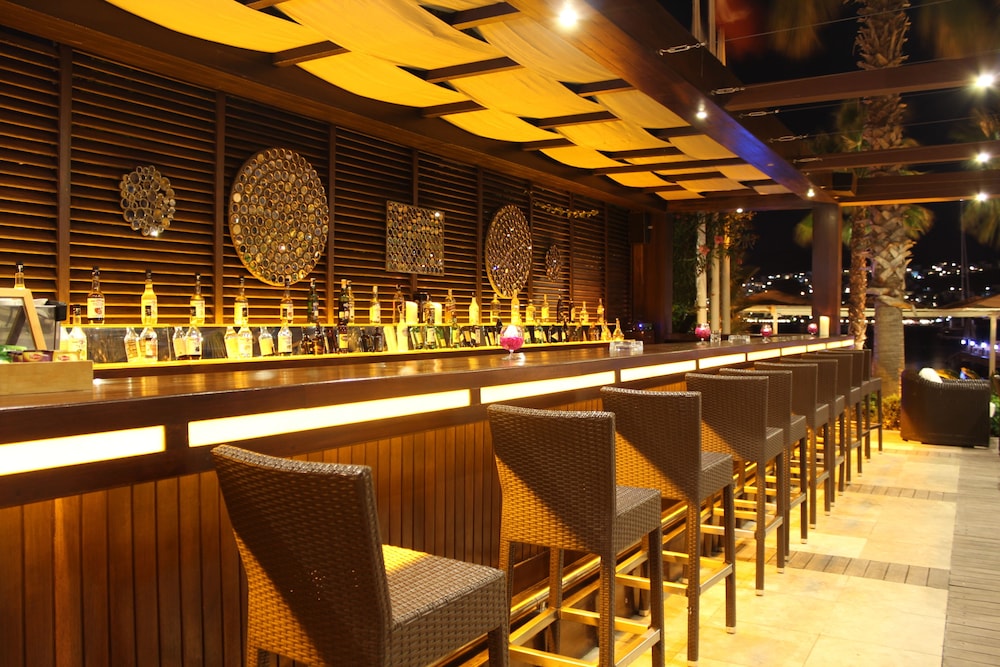 Olira Boutique Hotel & Spa 46/55