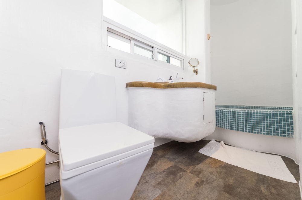 Southborder Design Hotel 12/69