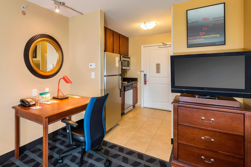 TownePlace Suites By Marriott Houston North/Shenandoah 28/35