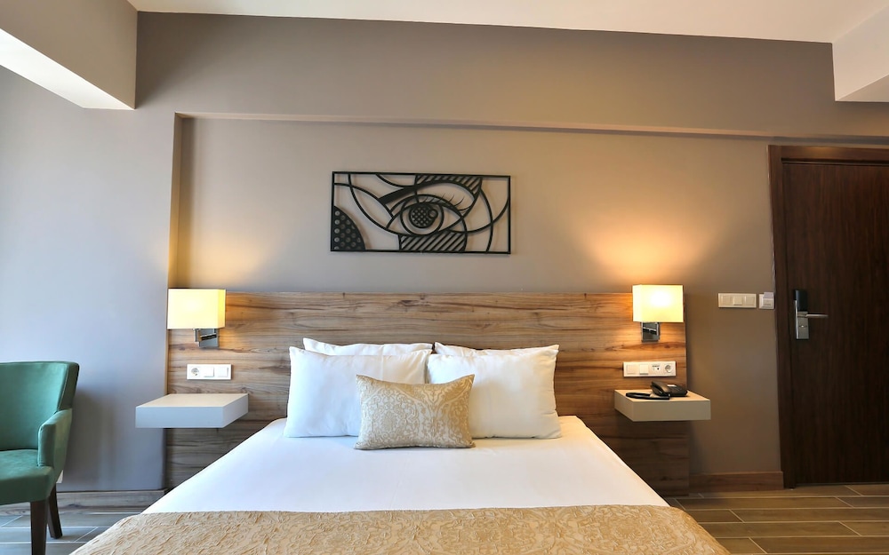 Kule Hotel 22/60