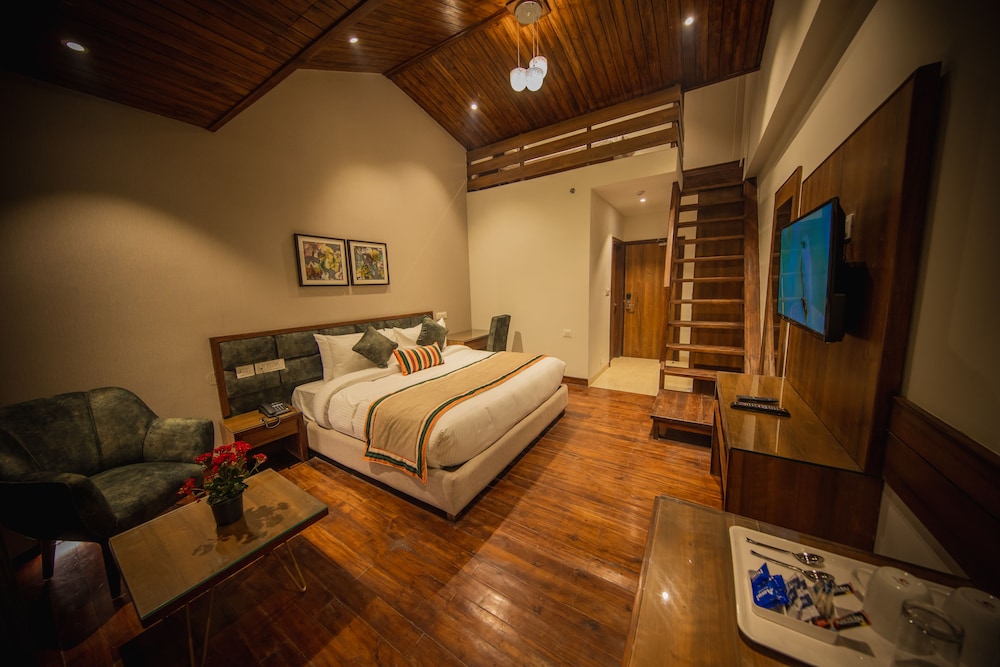 juSTa Grand View Resort & Spa Manali 32/73