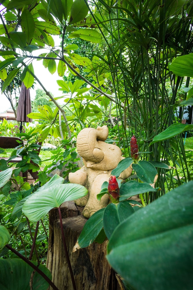 Sabai At Kan Resort 9/60