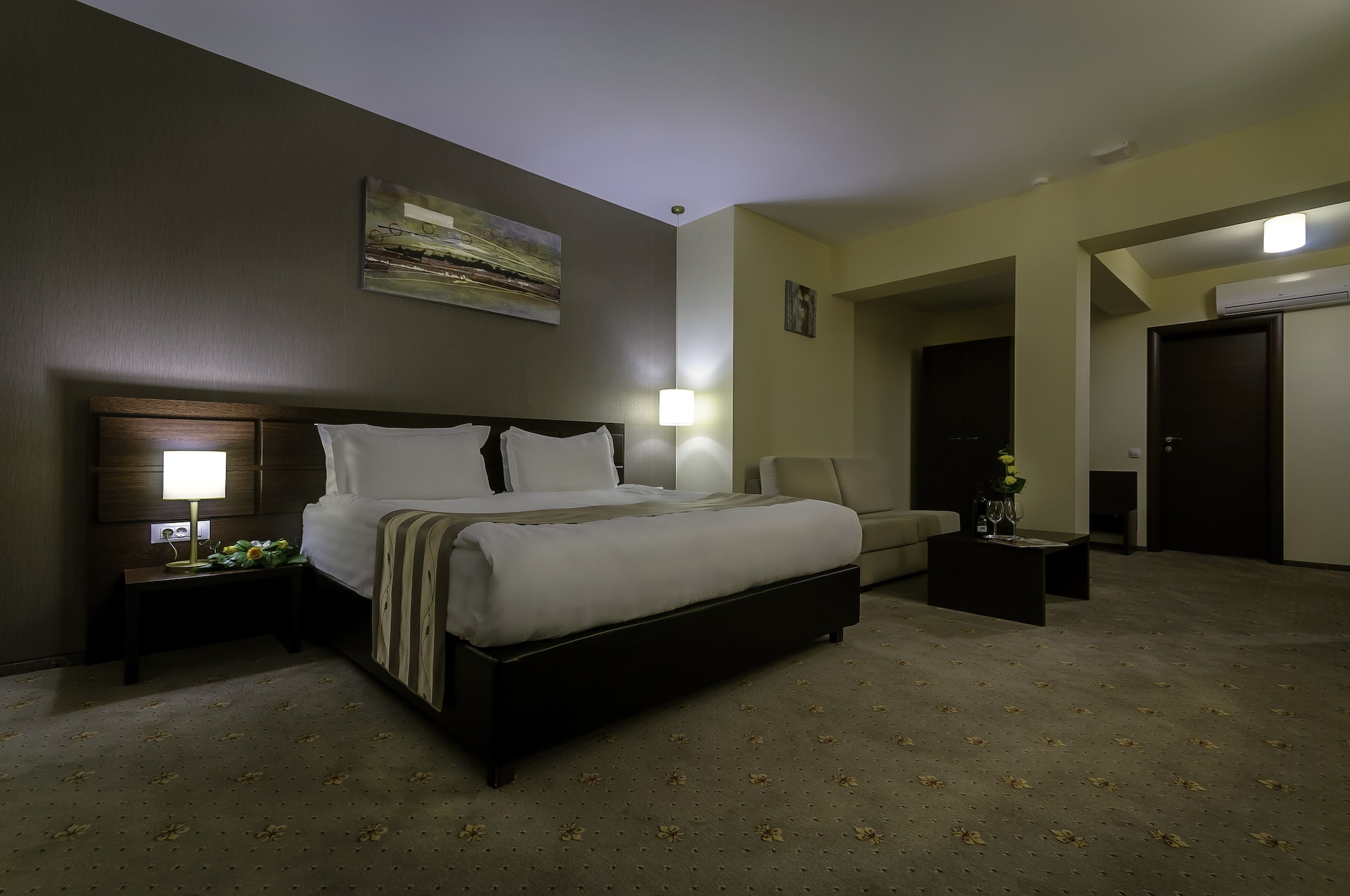 Prestige, Suite, Double Bed, Golden Time Hotel 2/8