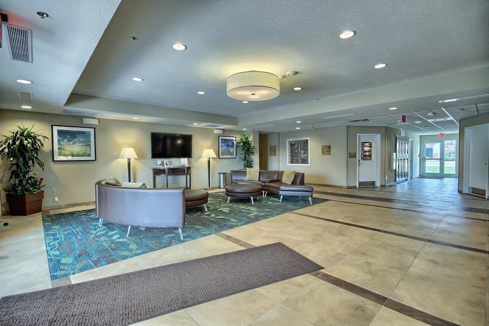 CANDLEWOOD SUITES COLUMBUS - GROVE CITY 6/40