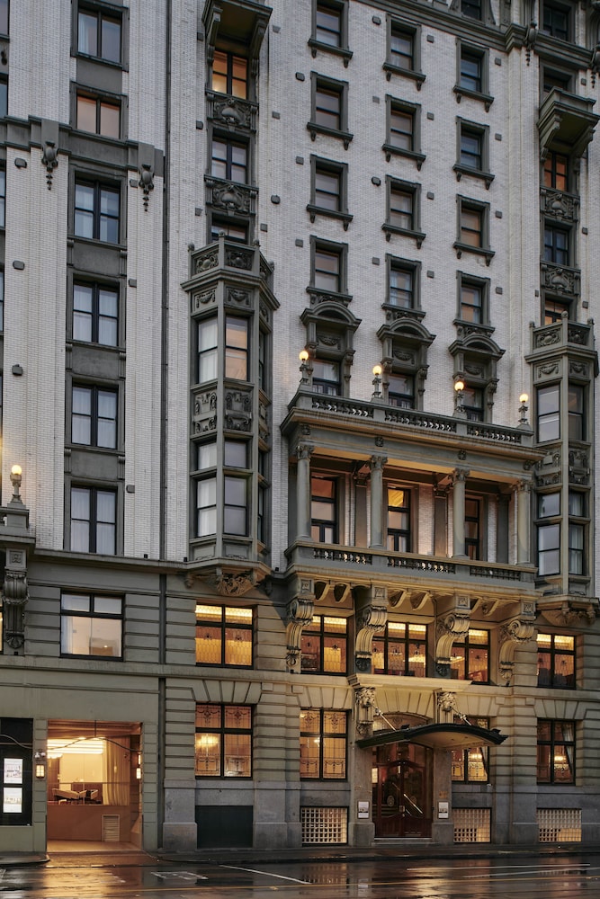 Rendezvous Hotel Melbourne in MELBOURNE