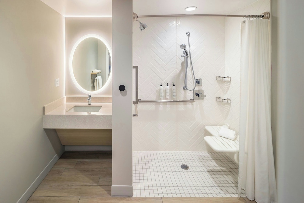 Towneplace Suites by Marriott Canfield 22/22