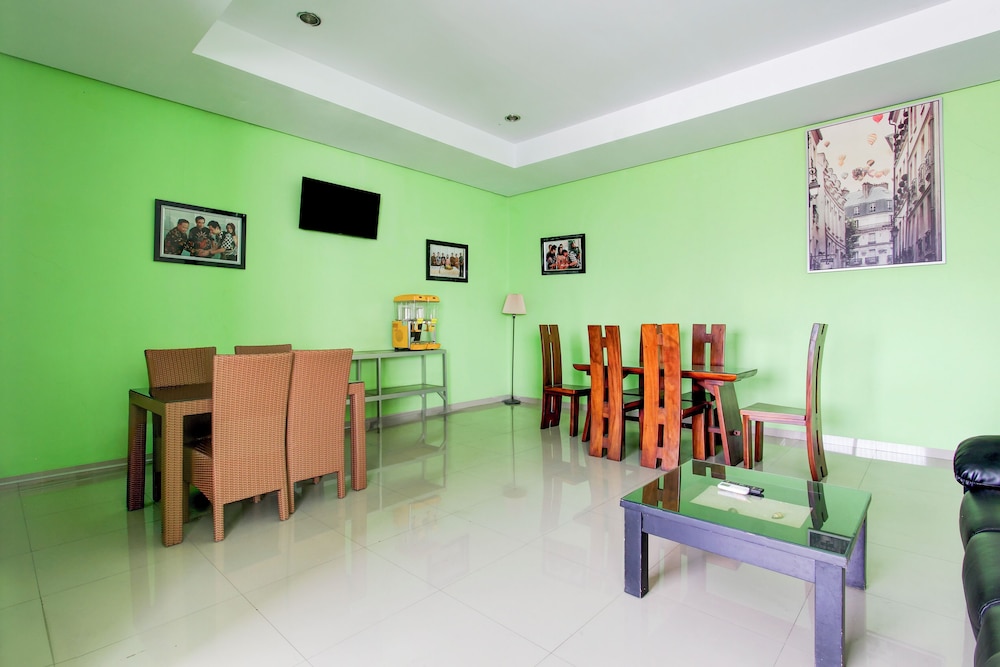 Hotel O Jalan Slamet Riyadi Near Bandara Adi Soemarmo Formerly Amanah Sejahtera 27/32