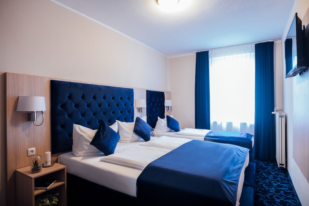 Hotel Austria 9/29