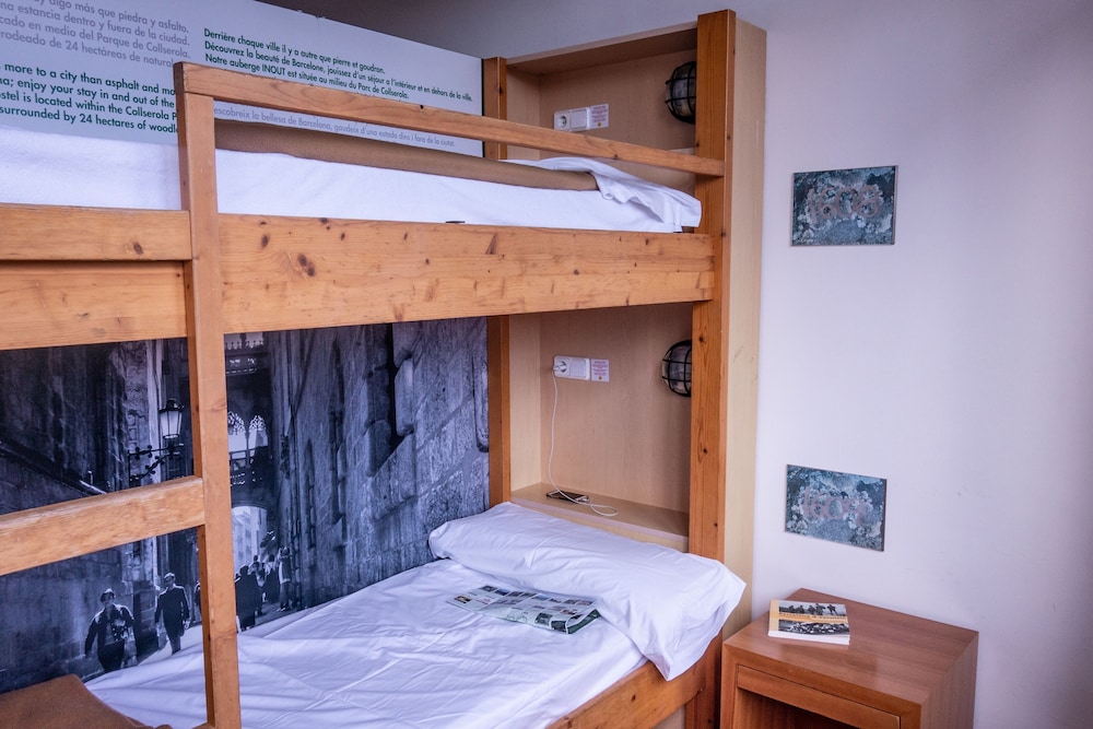 Inout Hostel 18/50