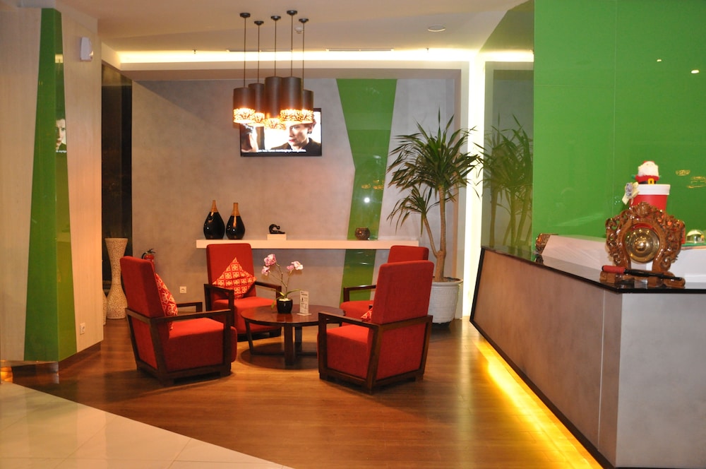 Sala View Hotel 51/59