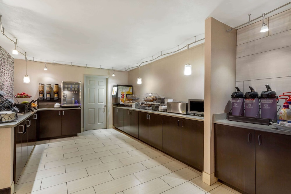 La Quinta Inn By Wyndham Binghamton Johnson City 10/59