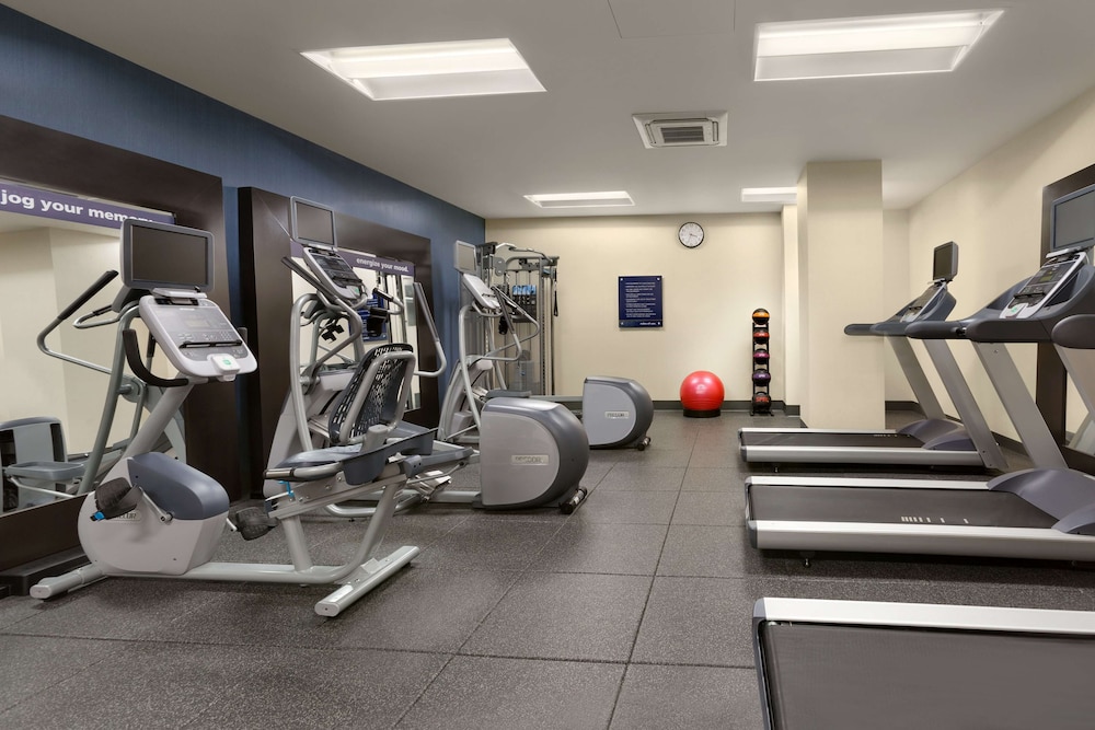 Hampton Inn Chicago Downtown N Loop Michigan Ave Il 27/52