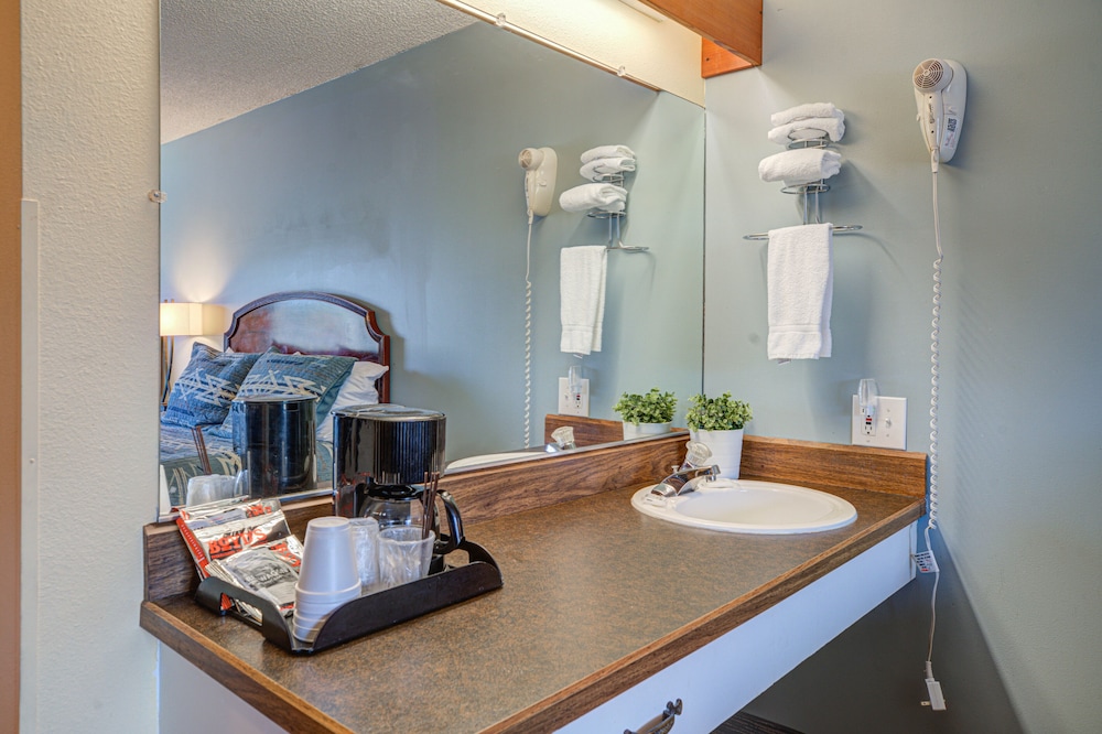 Columbia Gorge Inn 57/57