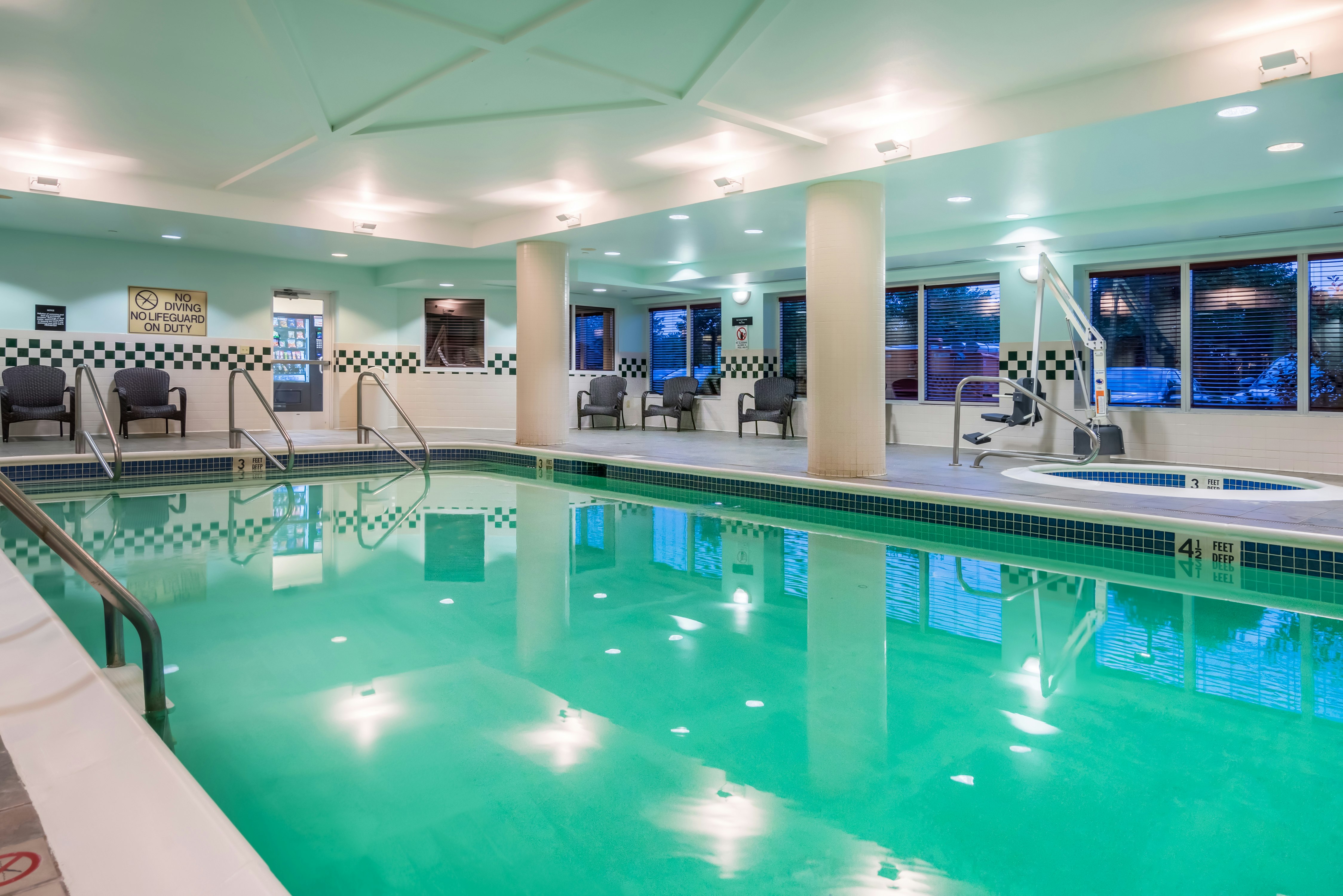 Hampton Inn Clifton Park 23/56