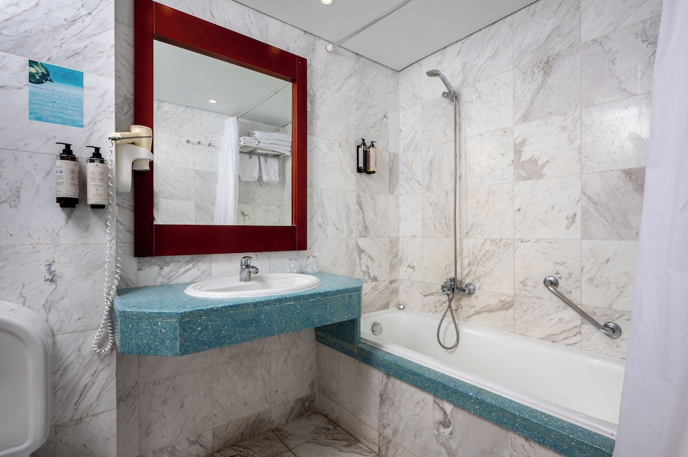 Economy, Twin Beds, Land View، Royal and Imperial Belvedere 6/7