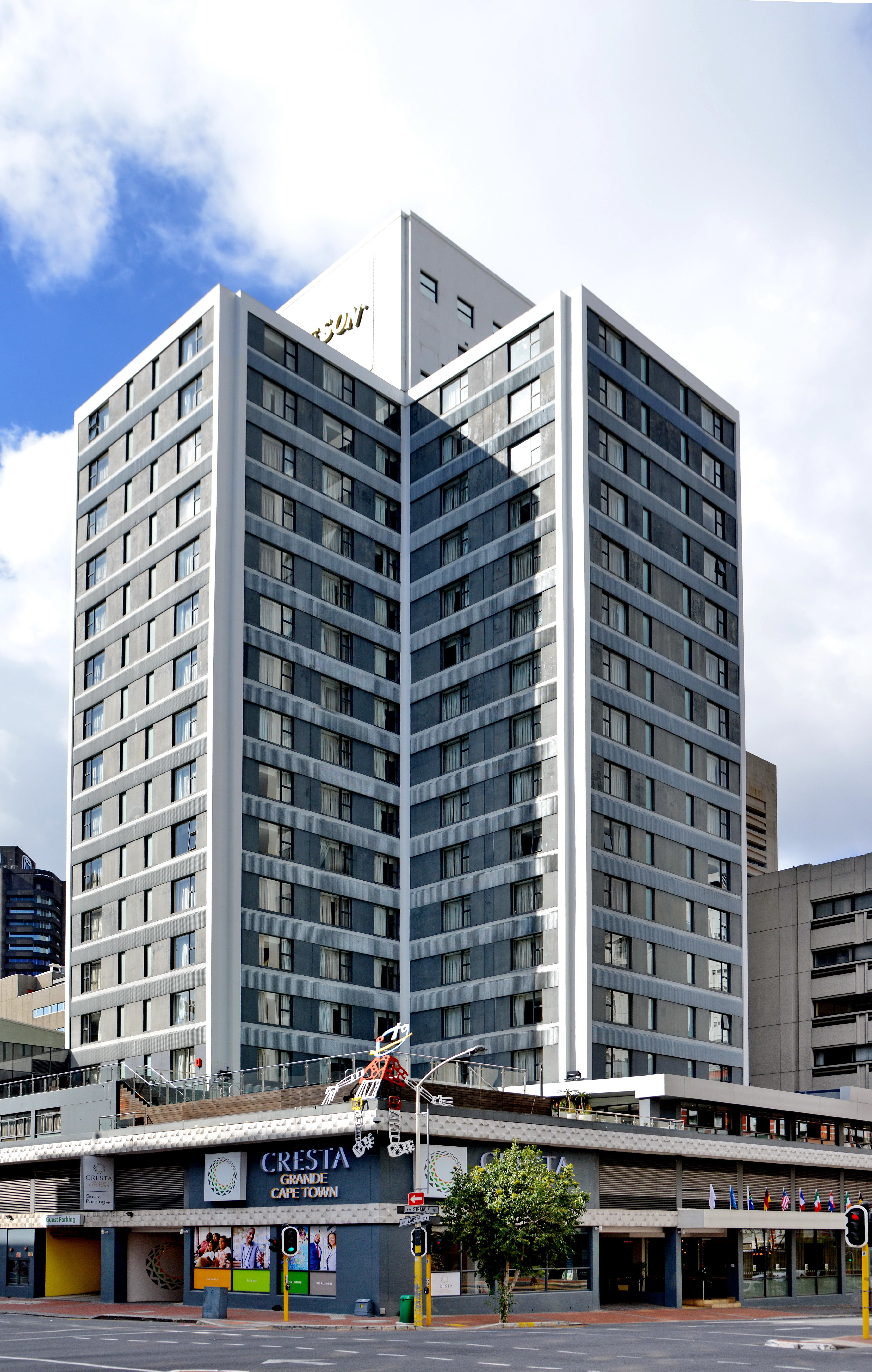 Cresta Grande Cape Town in CAPE TOWN - WESTERN CAPE