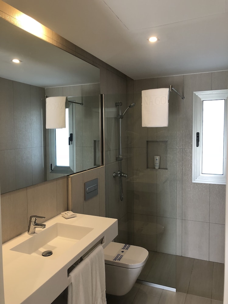 Hotel LIVVO Dunagolf Suites 50/50