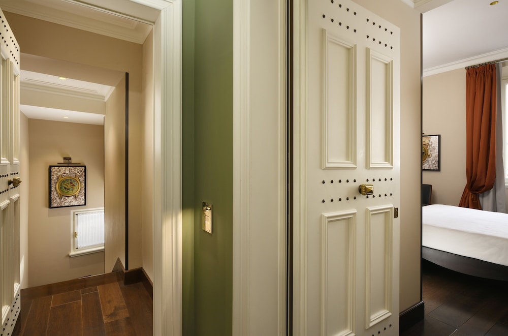 Hotel L Orologio 49/50