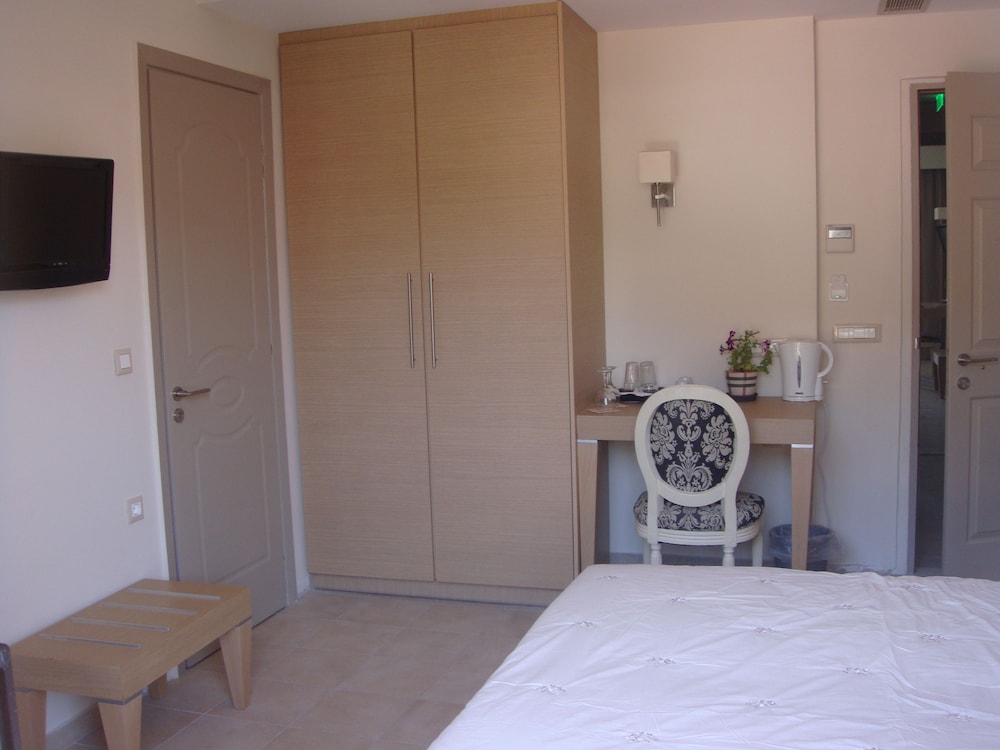 Dali Luxury Rooms 17/50