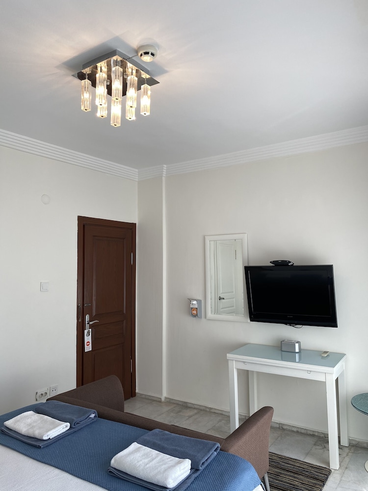 My Kent Hotel 30/67