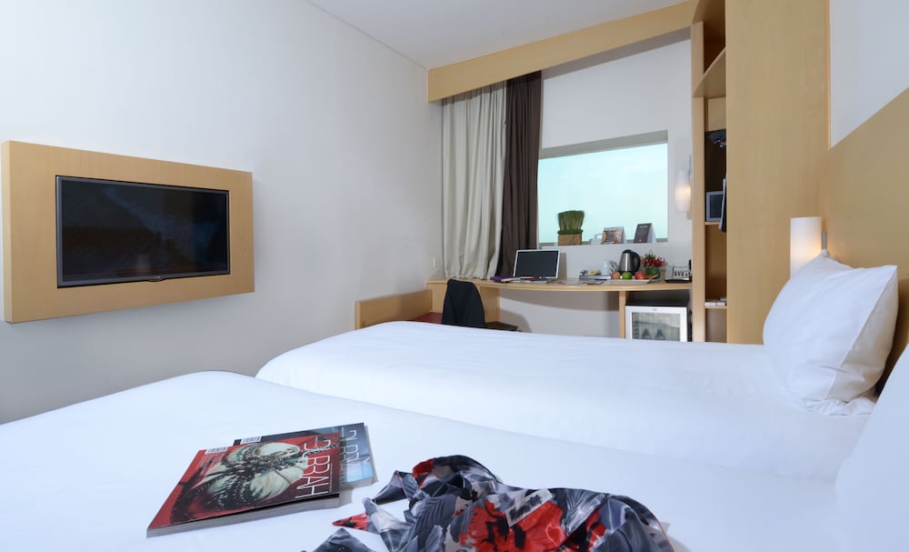 Ibis Seef Manama 18/69