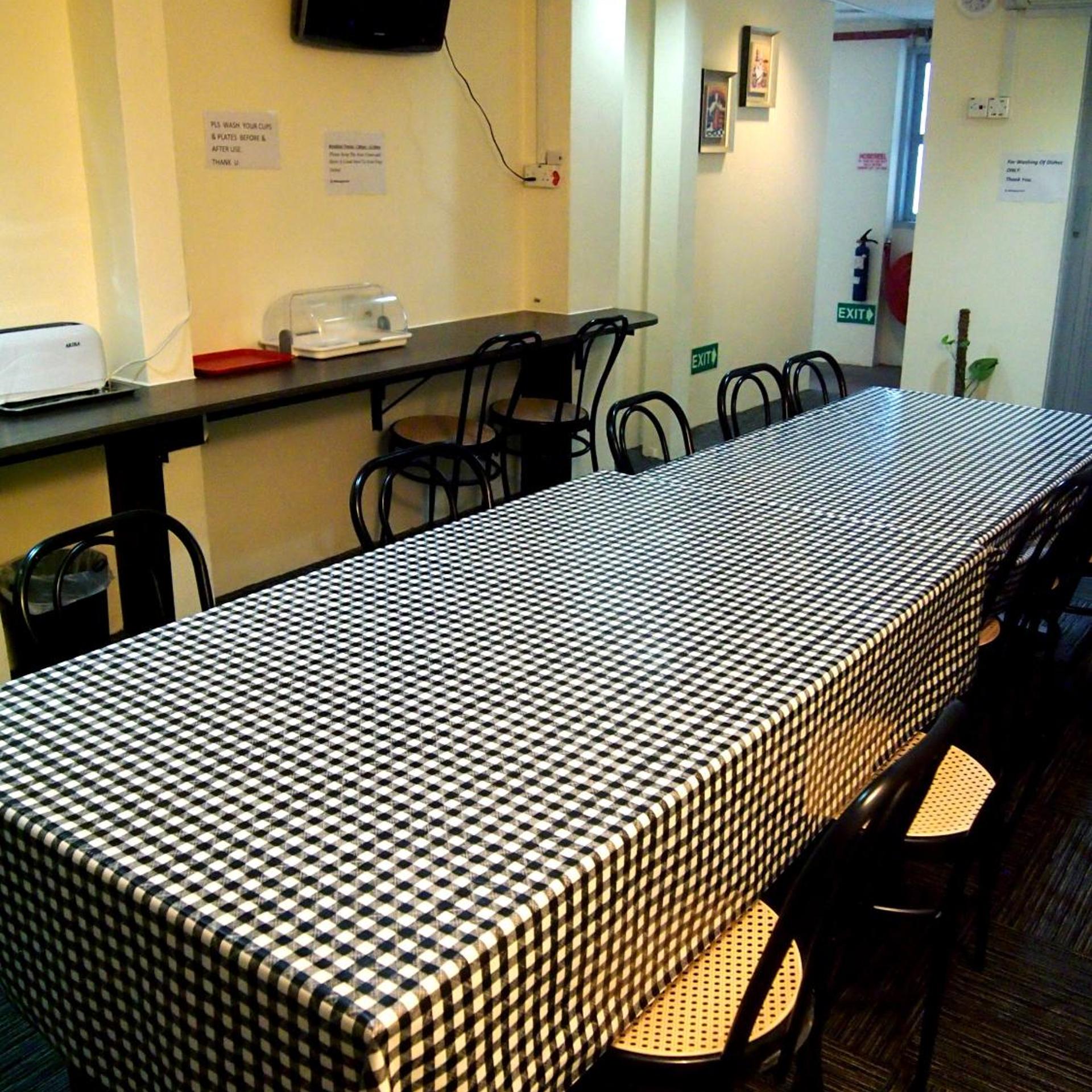 Snooze Inn @Dunlop Street 37/41