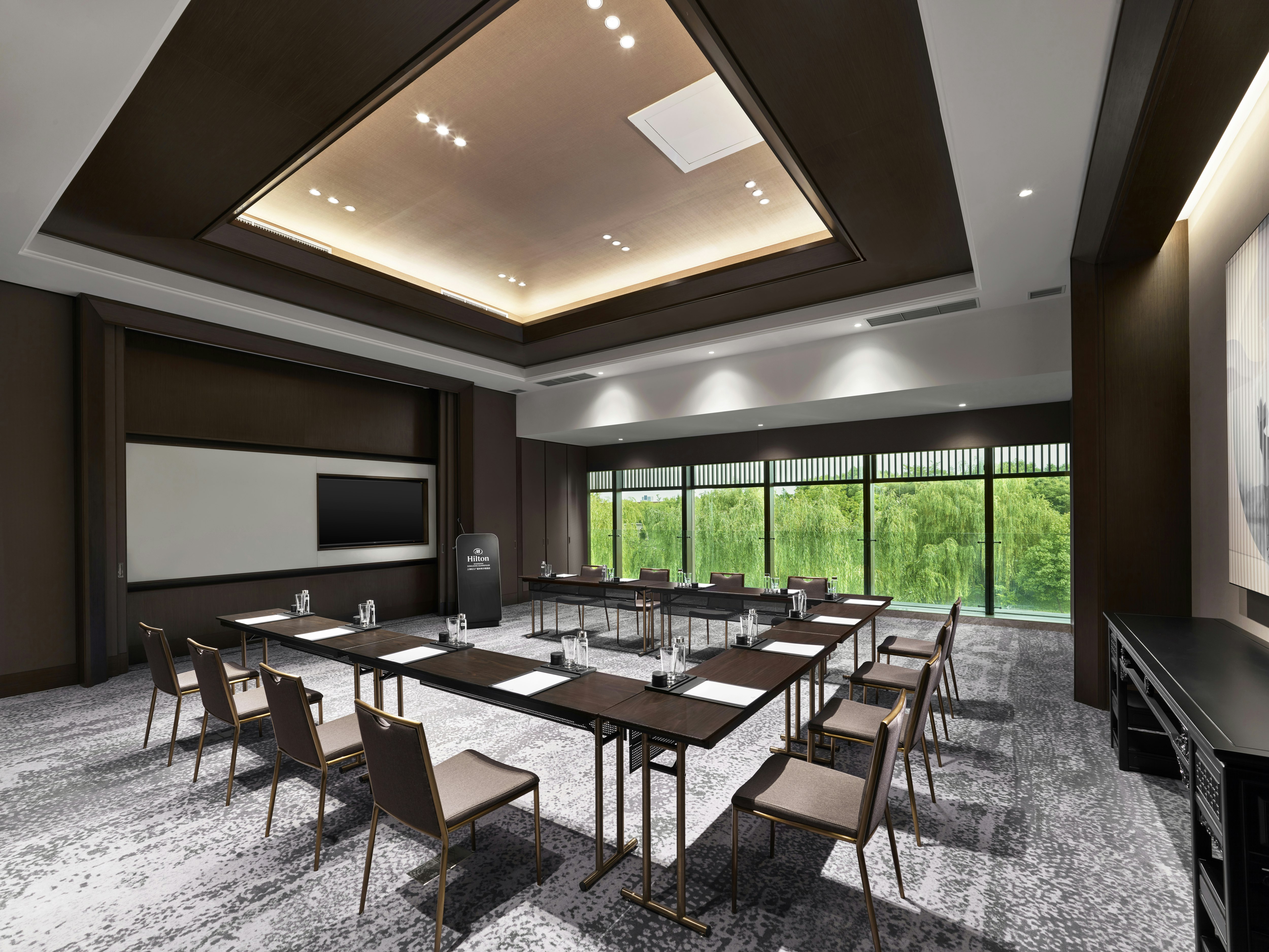 Hilton Shanghai Songjiang Guangfulin 40/50