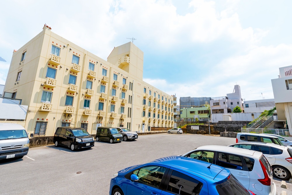 Hotel Park Stadium Naha 41/42