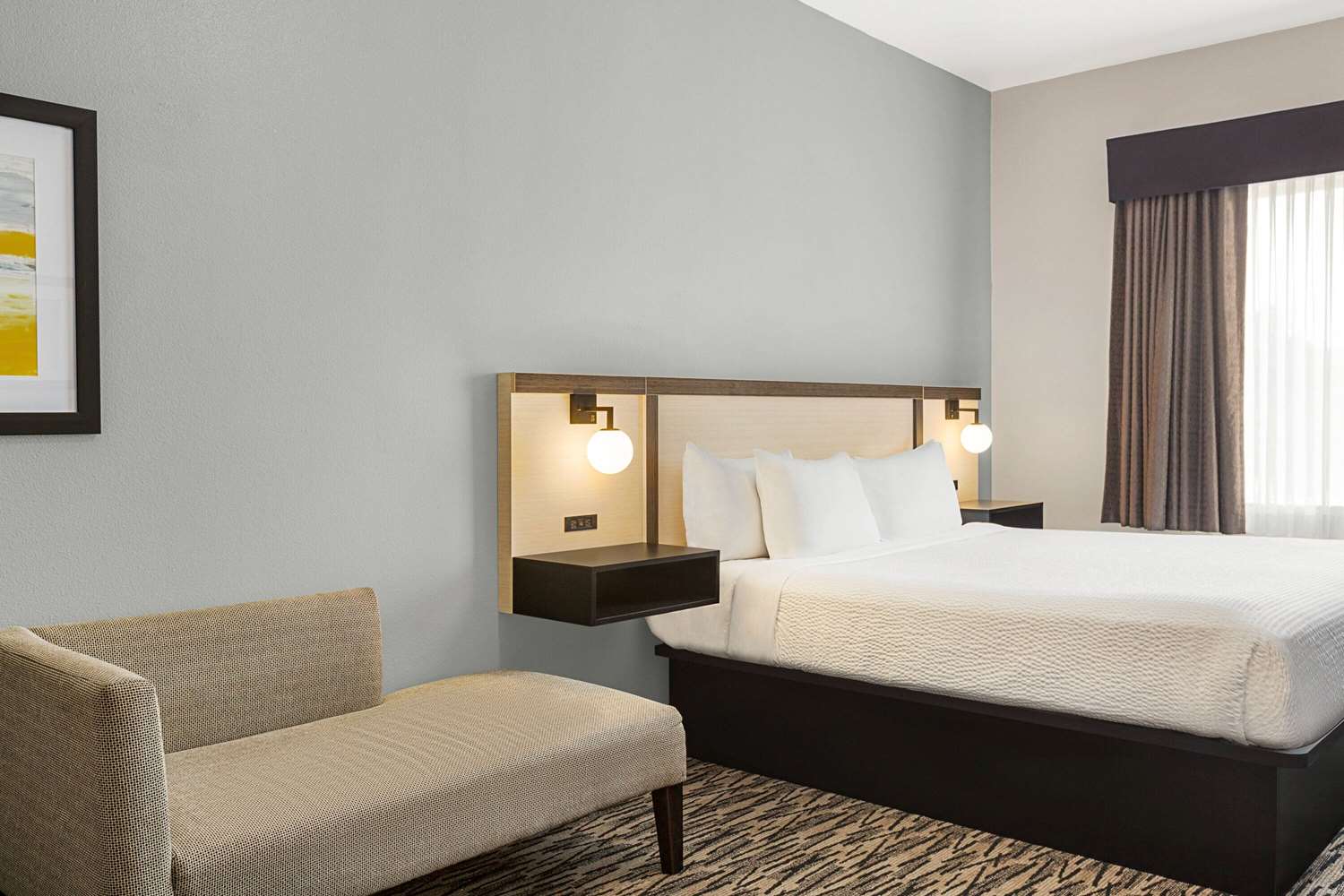Ramada By Wyndham Marina 26/73