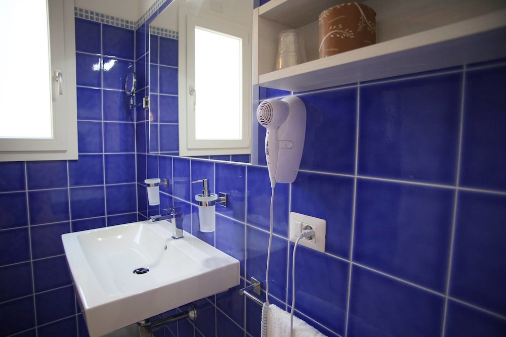 Regina Simius Hotel 47/50