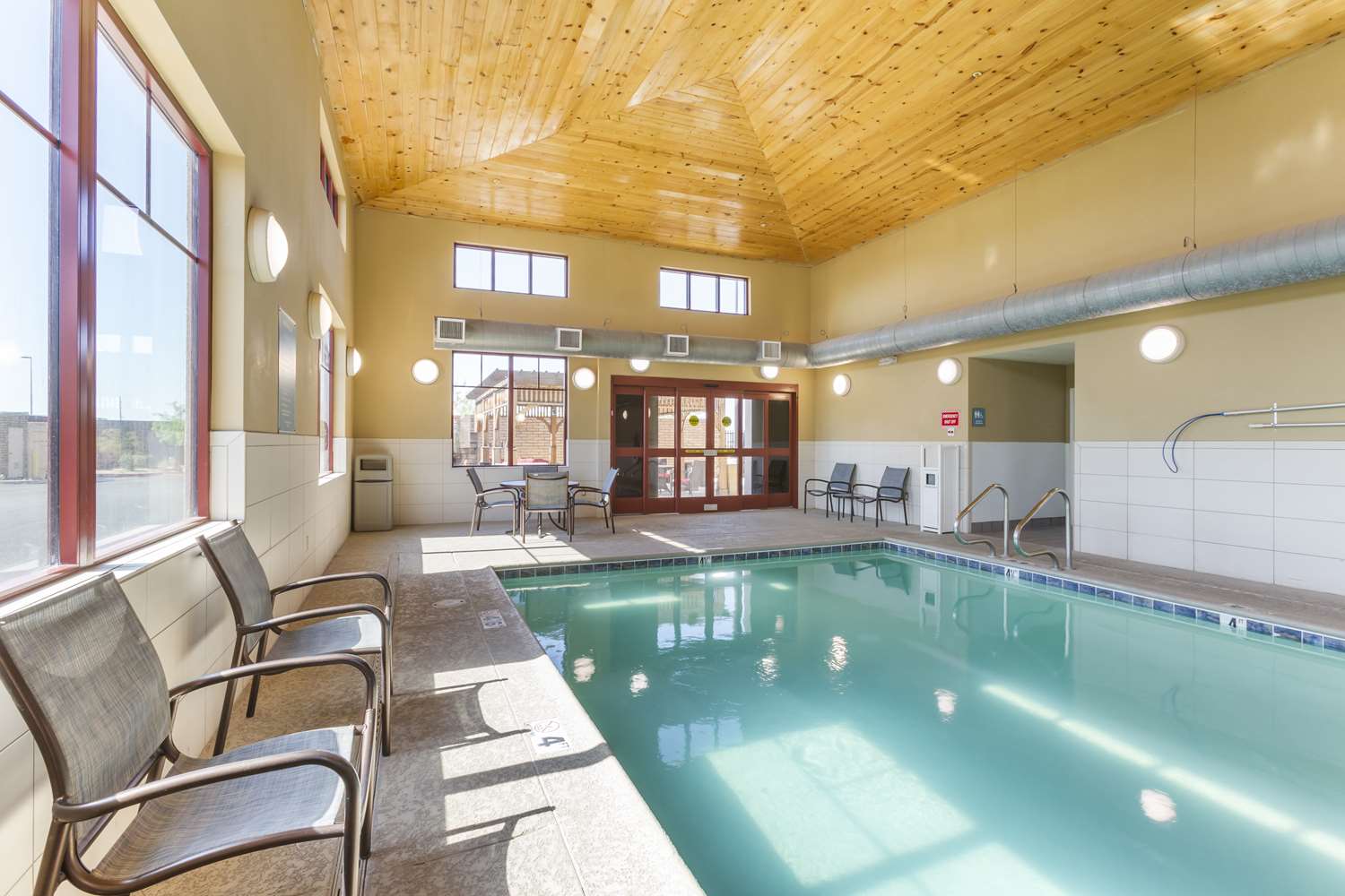 Best Western Plus Chandler Hotel & Suites 4/22