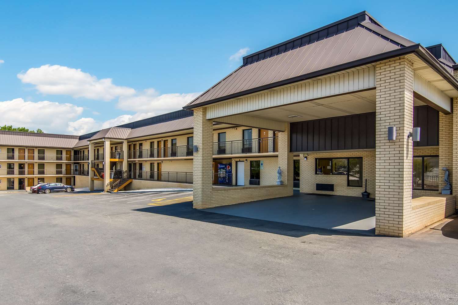 Americas Best Value Inn Wadesboro 4/15