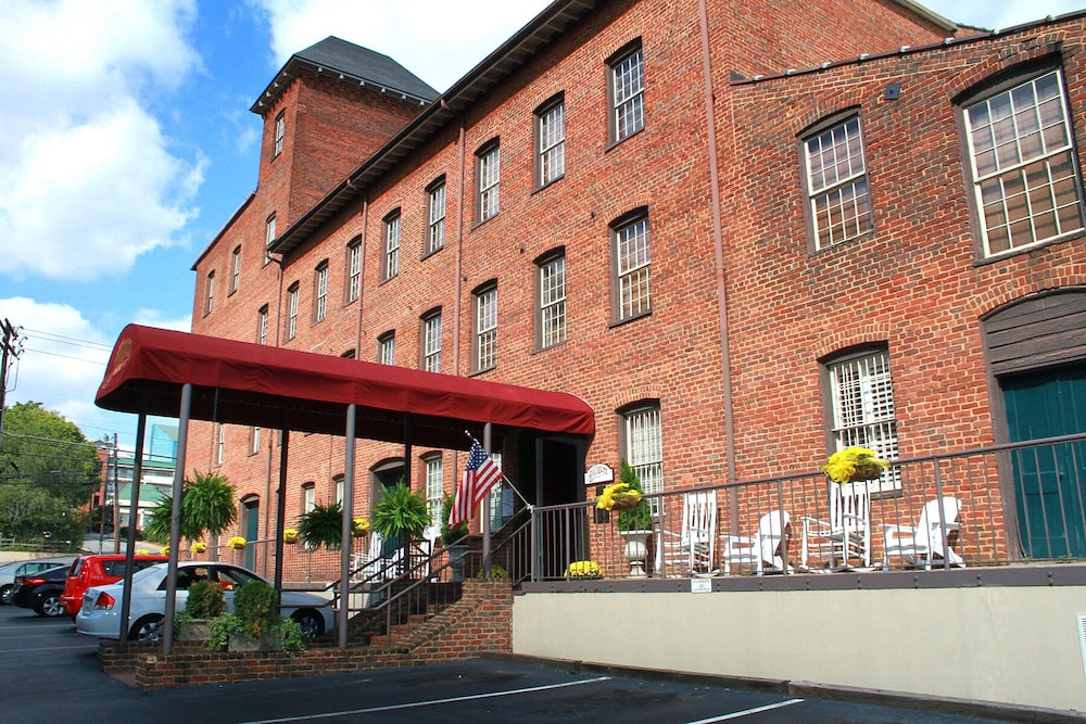 The Historic Brookstown Inn, Trademark Collection by Wyndham 1/72