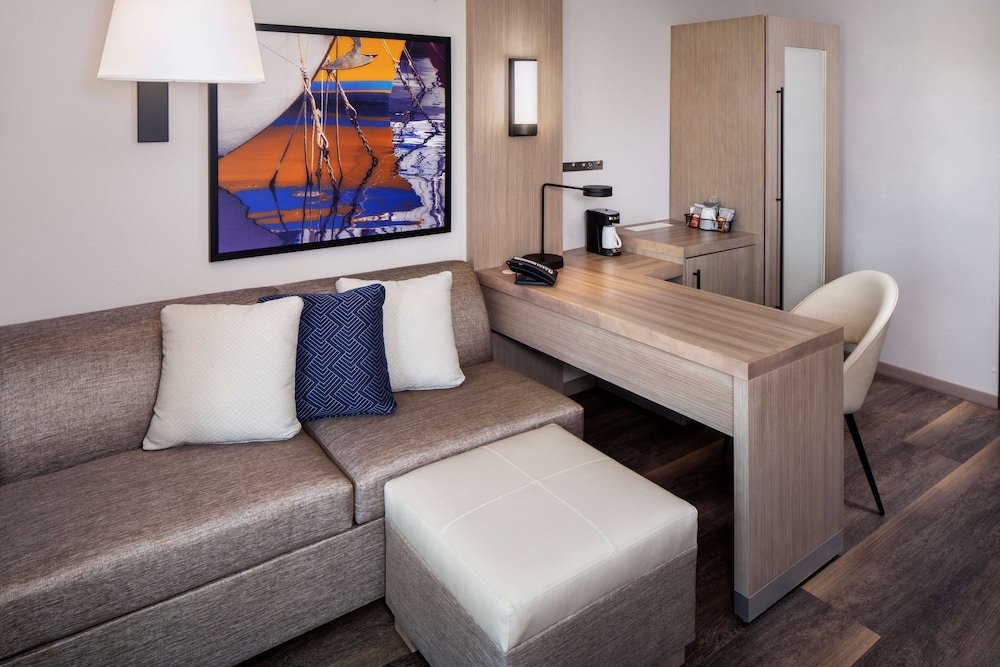 Hyatt Place Mount Pleasant Towne Centre 30/45