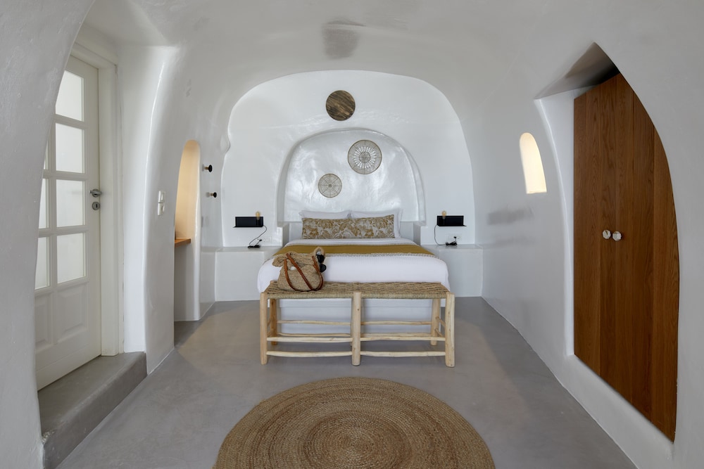 Filotera Suites 33/77