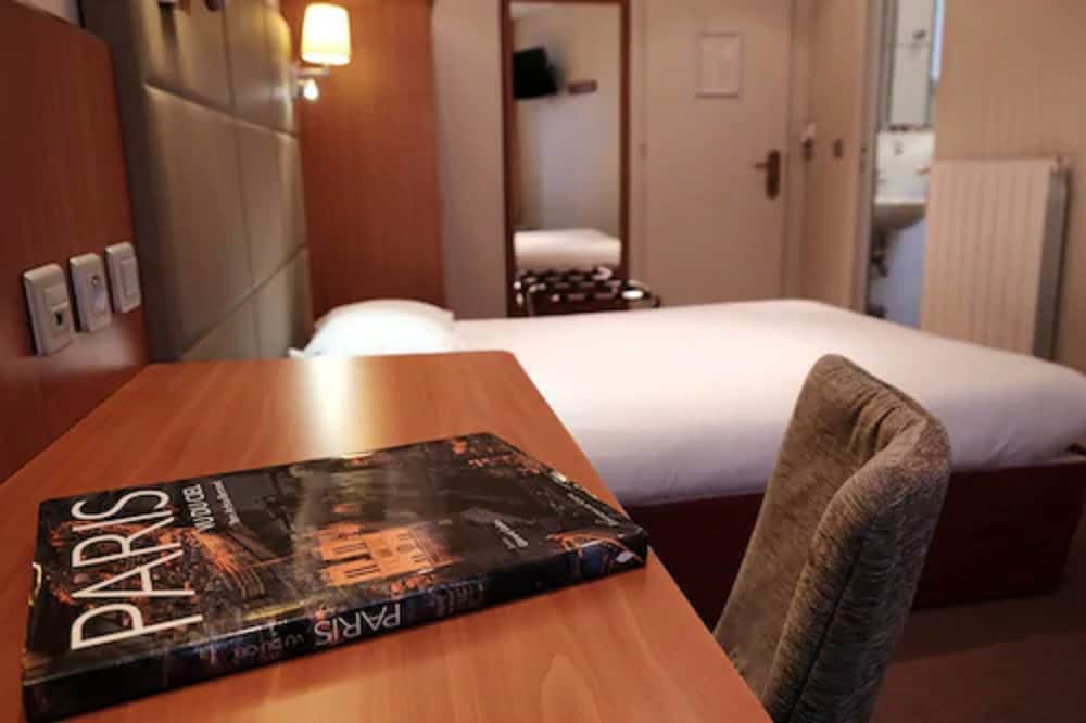 Hotel Terminus Orleans 18/30