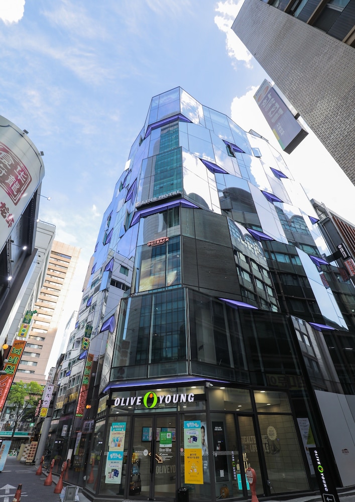 LINE HOTEL MYEONGDONG 2/56