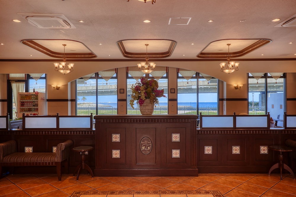Naha Beach Side Hotel 12/71