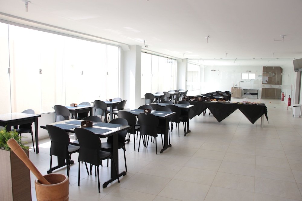 Hotel Ilha Costeira 41/59