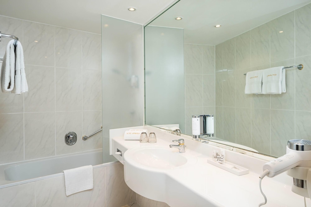 elaya hotel vienna city center, Trademark by Wyndham 35/38